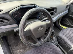 Lada Vesta седан - 6