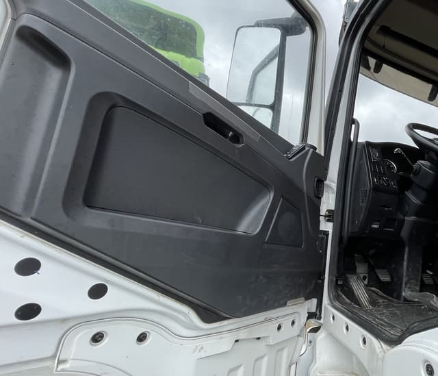 Shacman (Shaanxi) SX* 6x6 Седельный тягач - 7