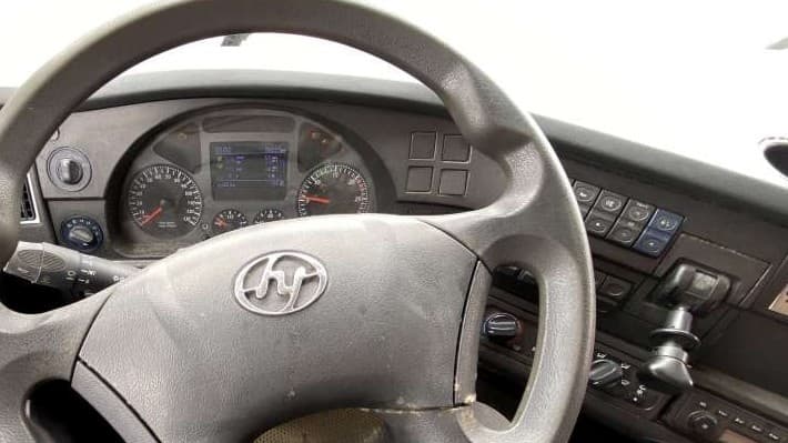 Hongyan 908 8x4 Самосвал - 5