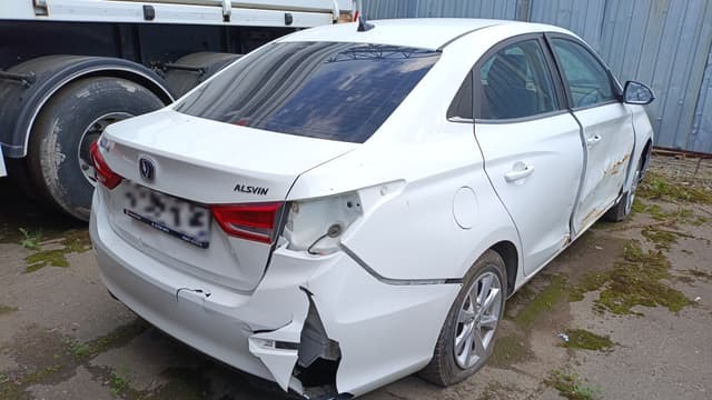 Changan Alsvin - 3