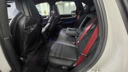 Porsche Cayenne - 9