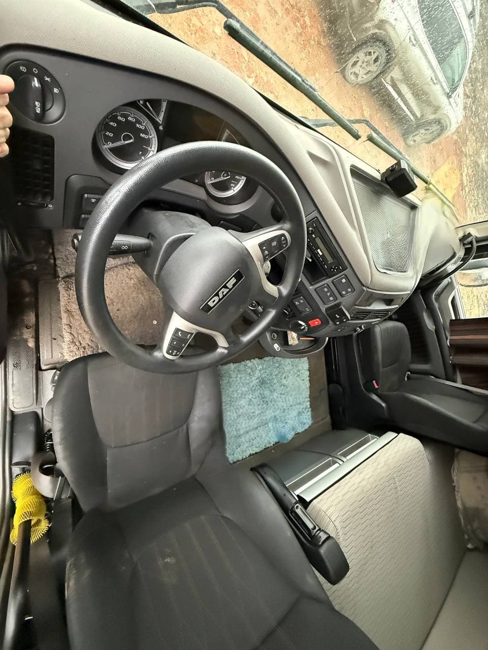 Daf XF 4x2 Седельный тягач - 4