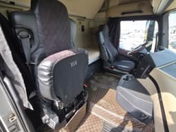 Mercedes-Benz Actros 4x2 Седельный тягач - 9
