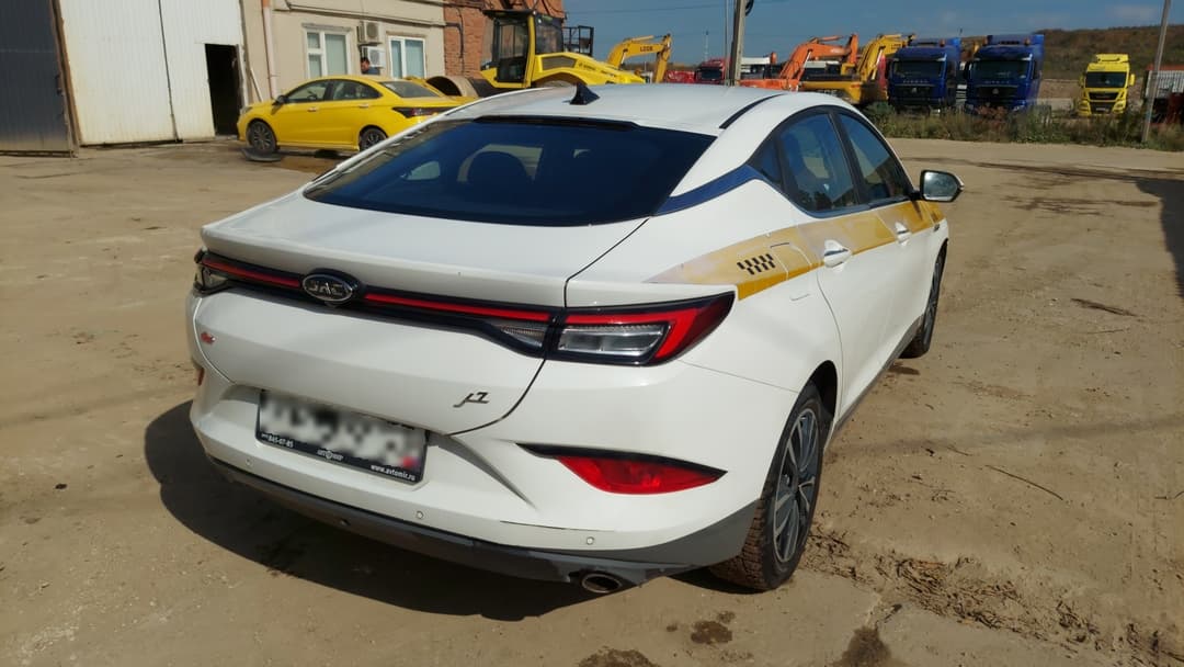 Jac J7 - 3