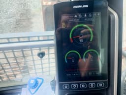 Zoomlion ZE335 Экскаватор - 6