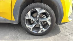 Geely Atlas - 10