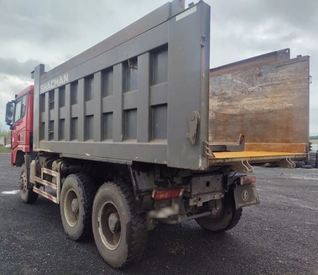 Shacman (Shaanxi) SX* 6x6 Самосвал - 4