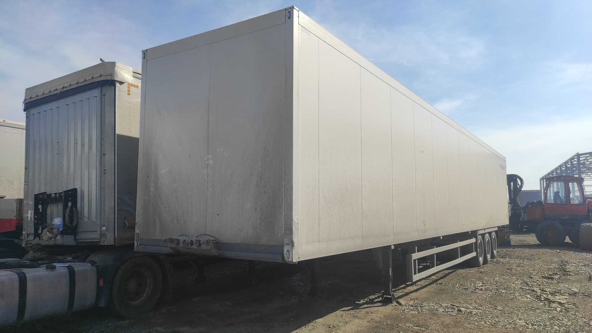 Тонар 9785* Полуприцеп изотермический/рефрижератор - 1