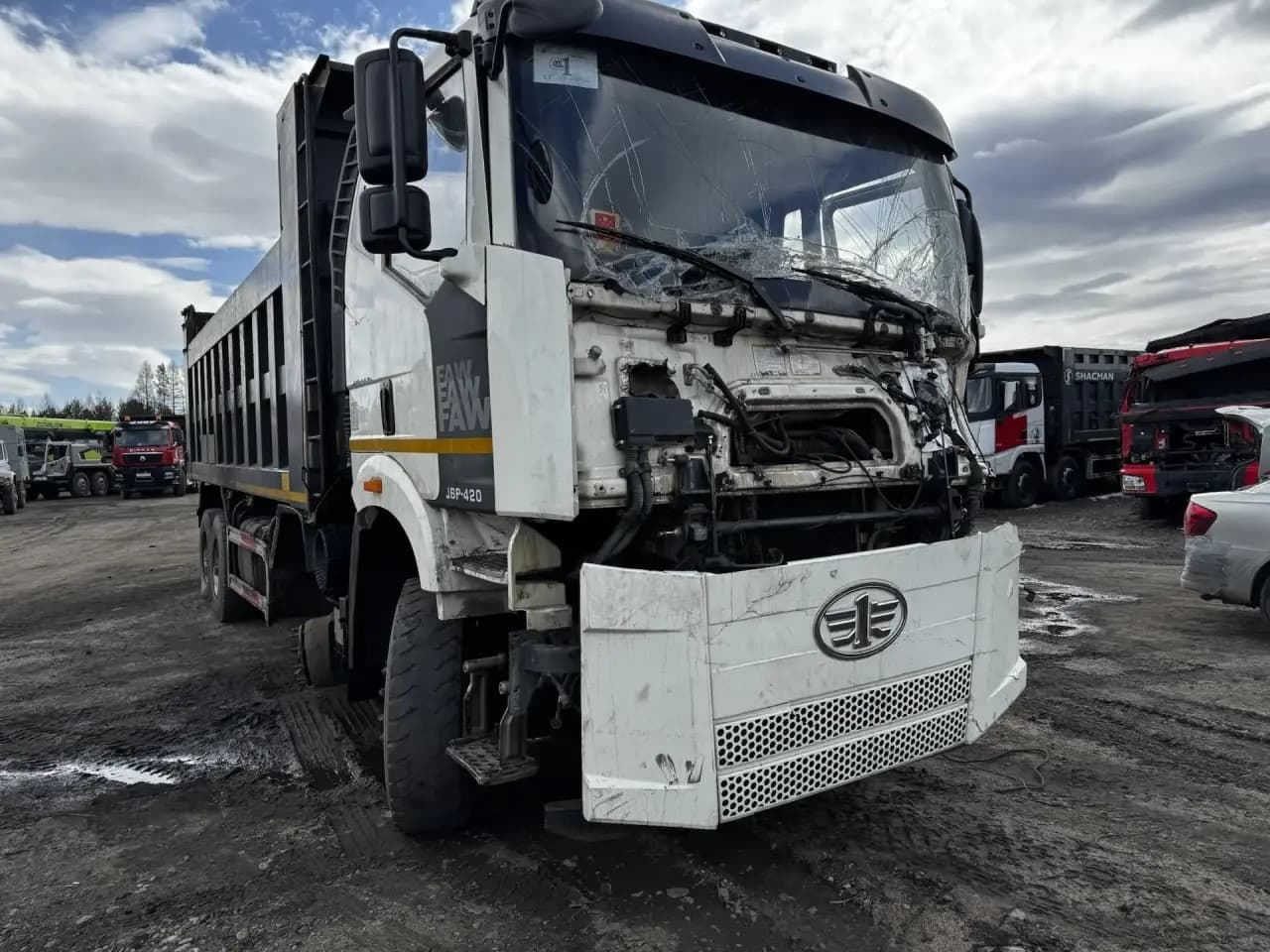 FAW J6 8x4 Самосвал - 2