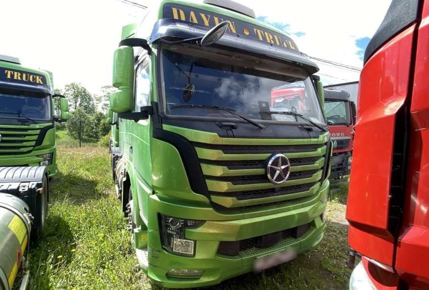 Dayun CGC4180 4x2 Седельный тягач - 2