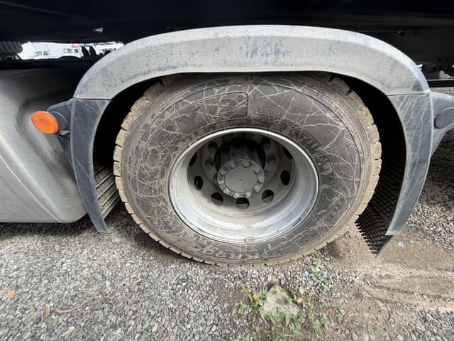 FAW J7 4x2 Седельный тягач - 9