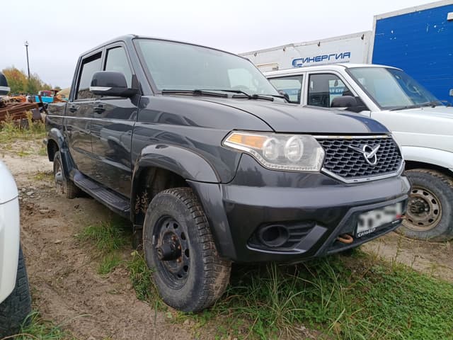 UAZ Pickup - 2