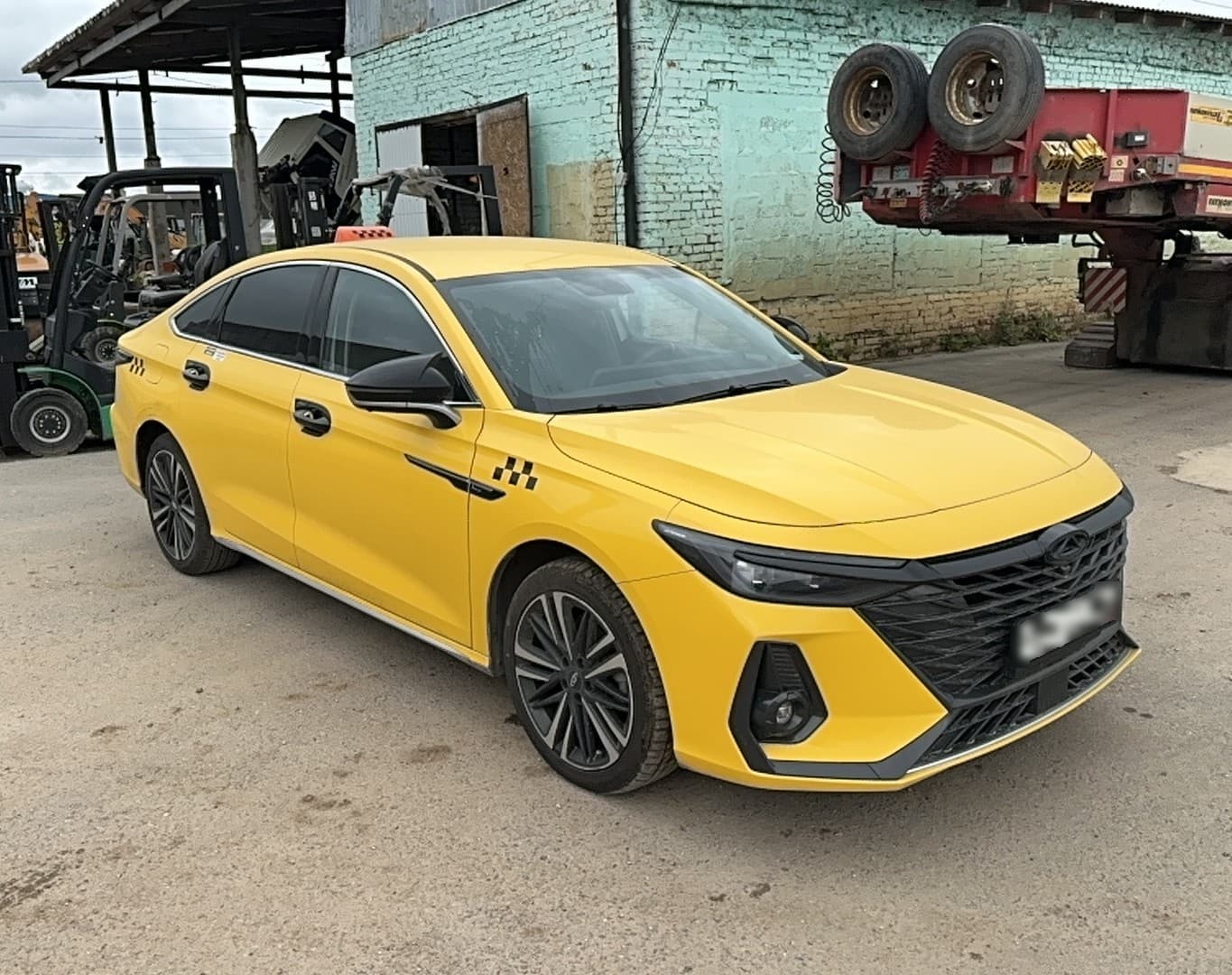 Chery ARRIZO 8 - 2