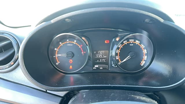 Lada Granta седан - 6