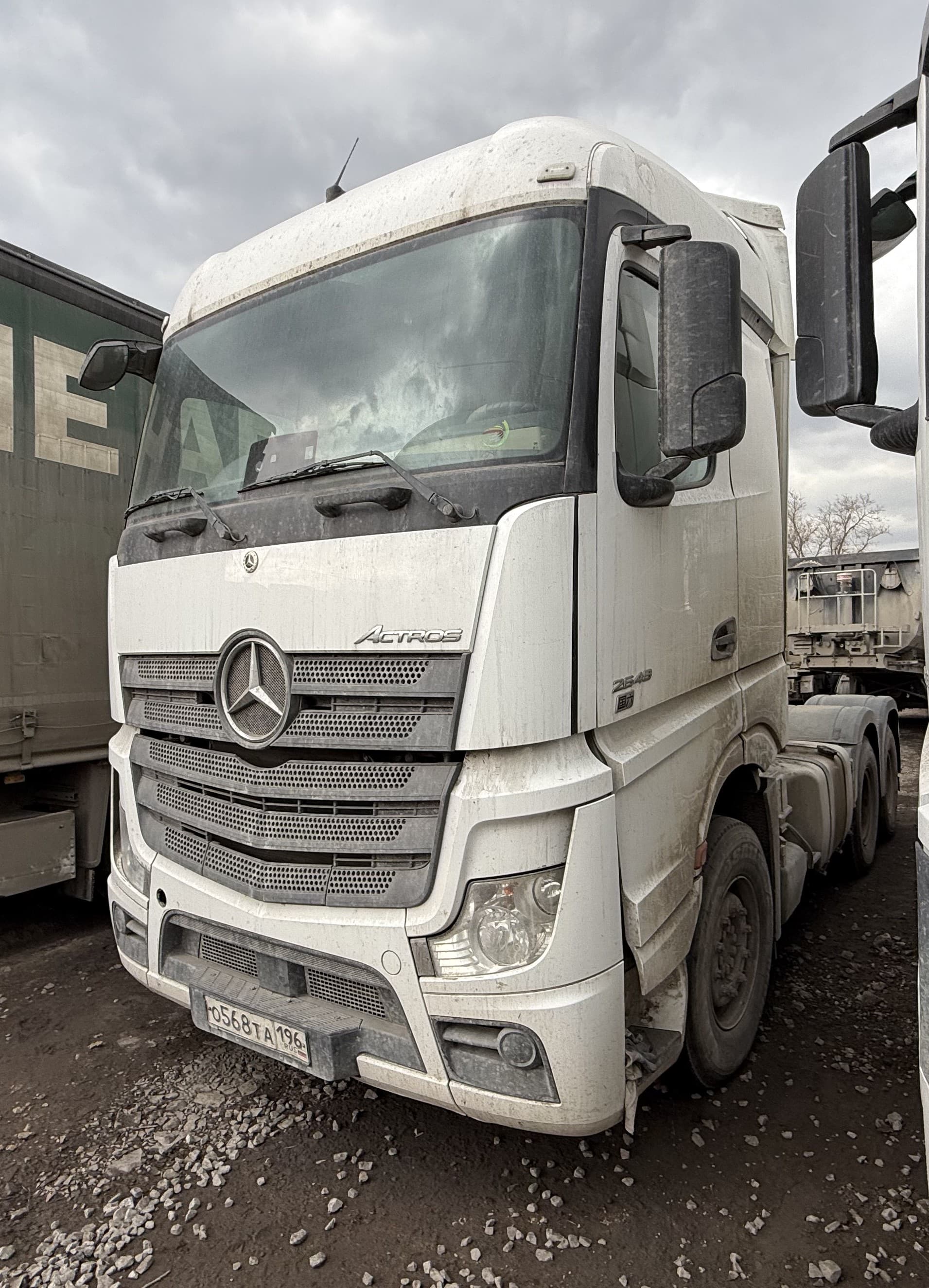 Mercedes-Benz Actros 6x4 Седельный тягач - 1