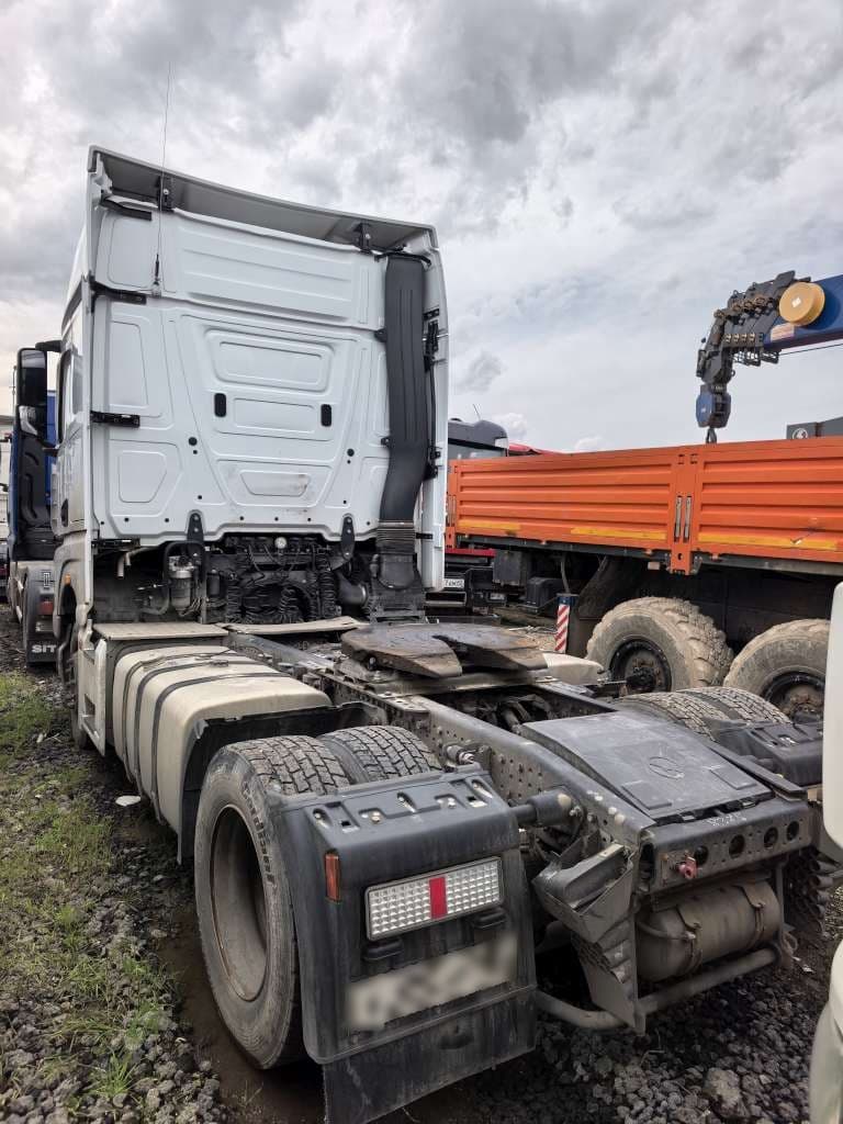 Камаз 54901 4x2 Седельный тягач - 4
