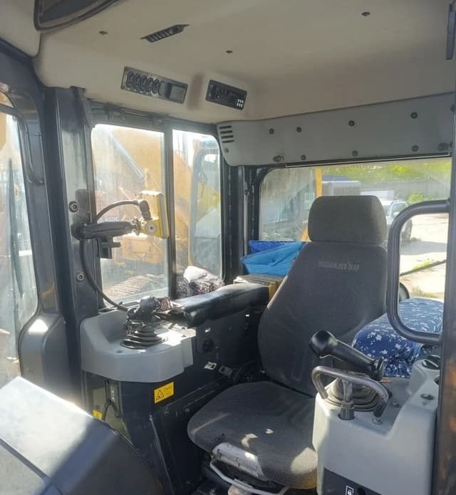 Komatsu D39EX-22 Бульдозер - 5