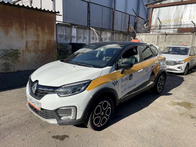 Renault Kaptur - 1