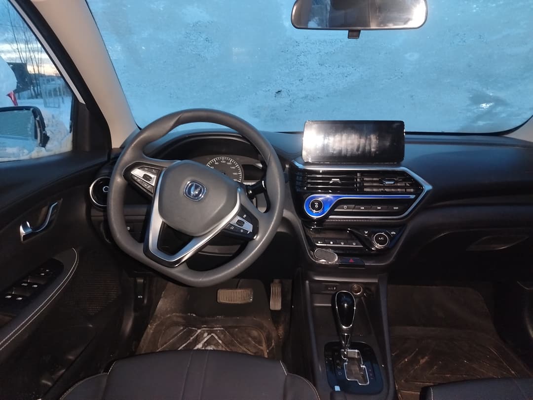Changan Alsvin - 5