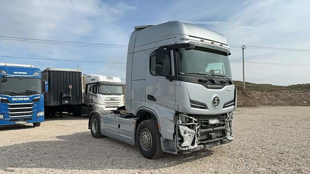 Shacman (Shaanxi) SX* 4x2 Седельный тягач - 2