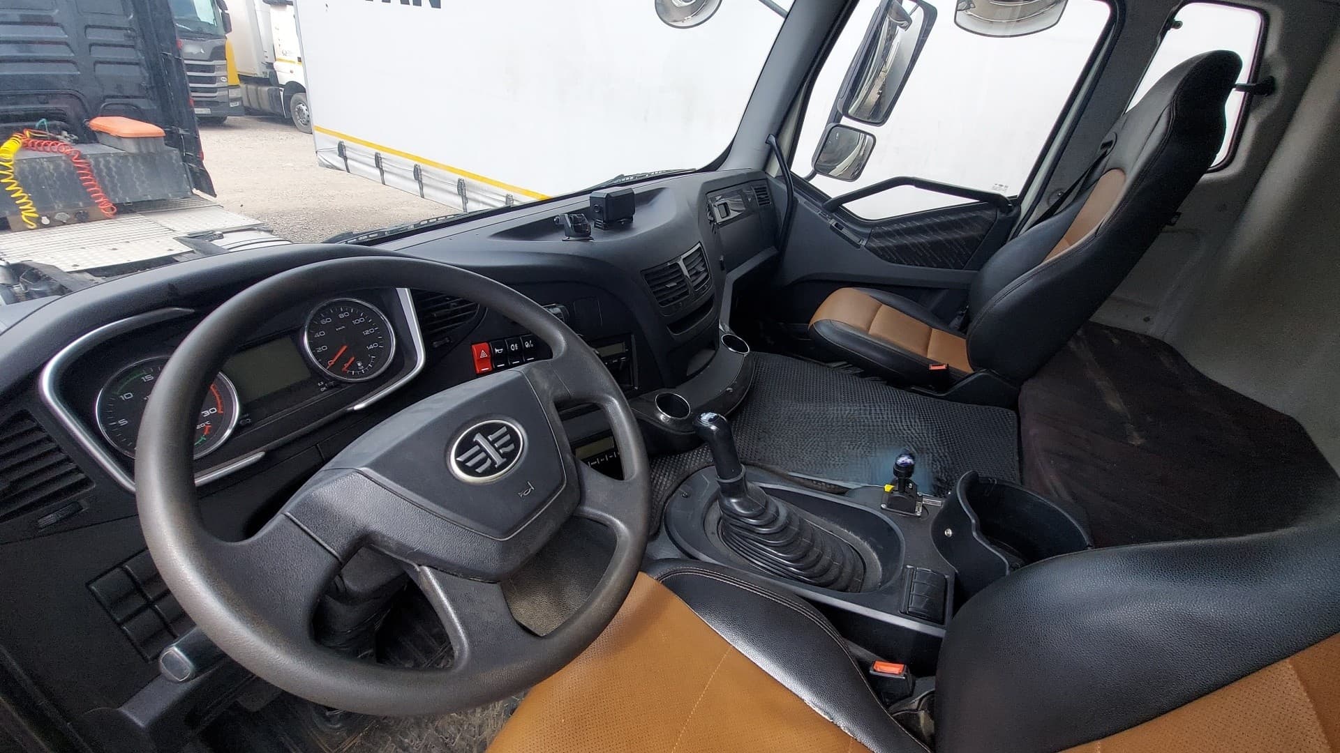 Автомастер 5589* на шасси FAW CA 3250 6x4 Самосвал - 5