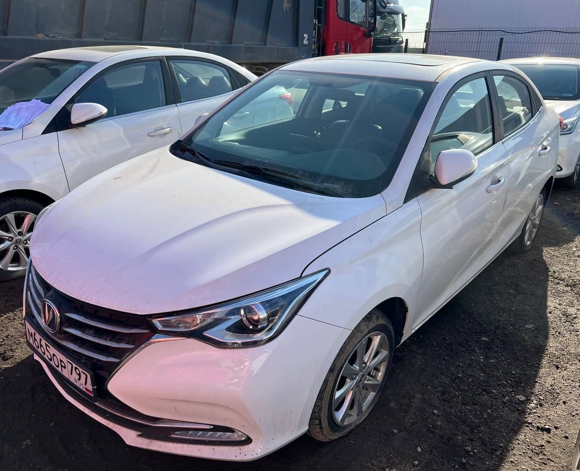 Changan Alsvin - 1