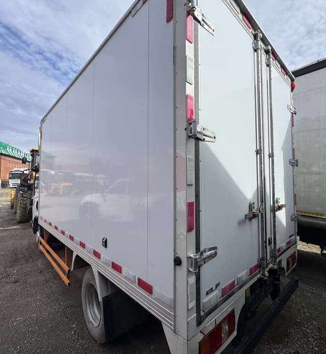 ISUZU ELF 4.5 (EC7) 4x2 Изотермический/рефрижератор - 4