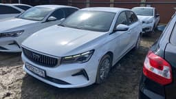 Geely EMGRAND - 1