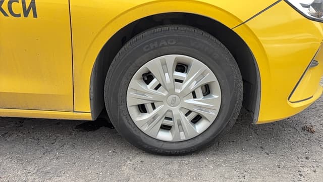 Geely EMGRAND - 10