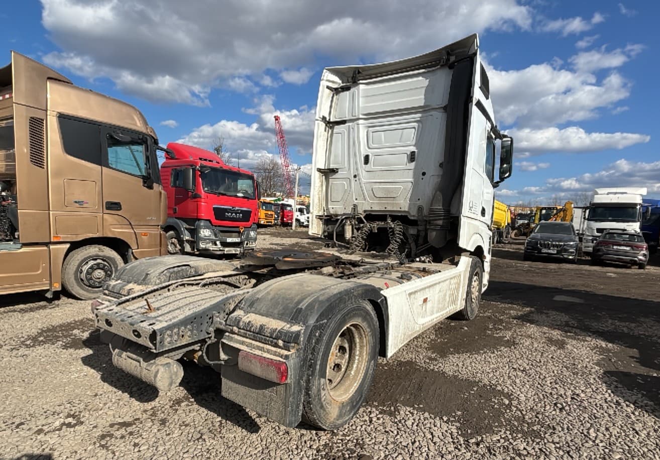 Mercedes-Benz Actros 4x2 Седельный тягач - 3