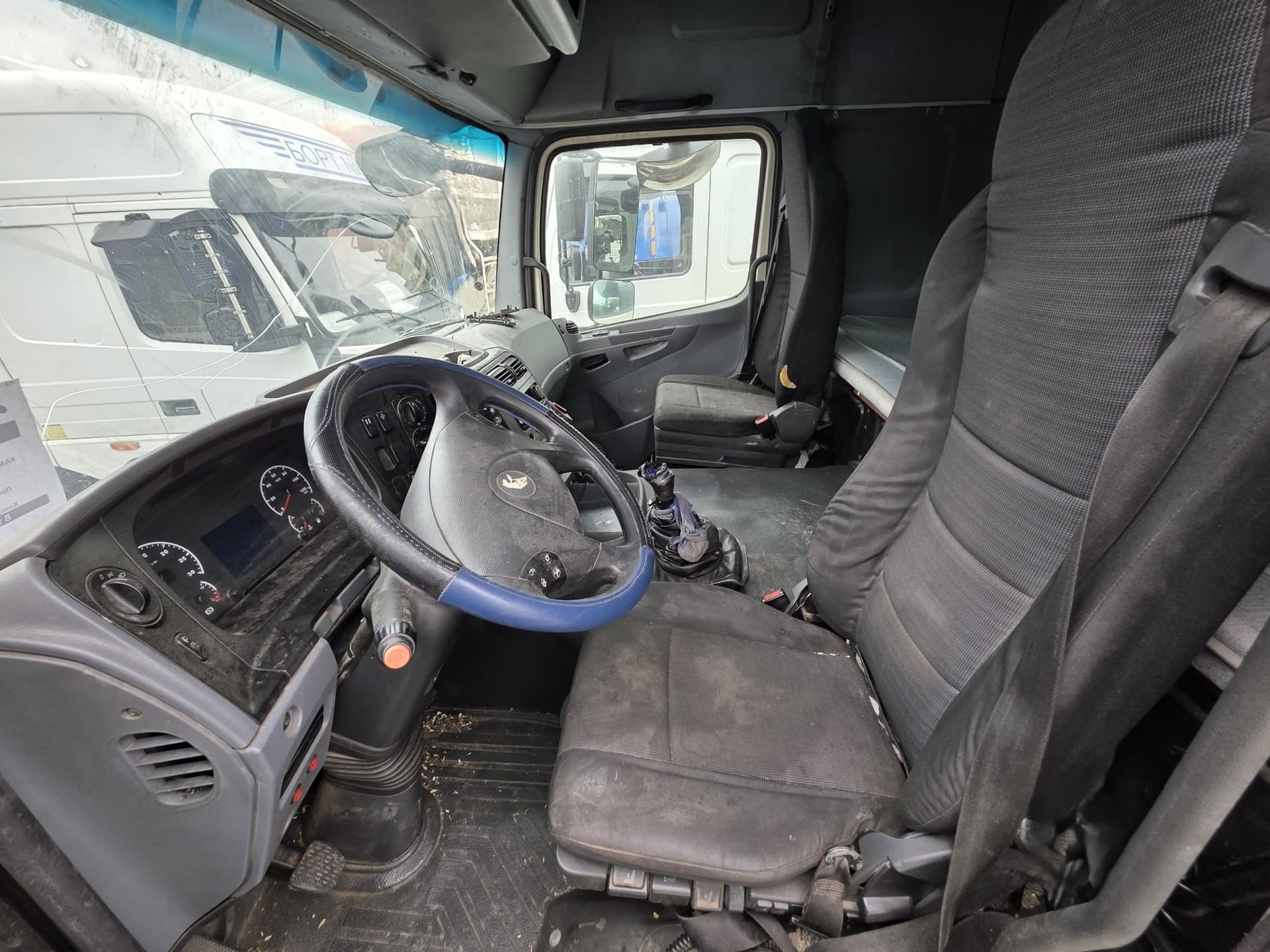 Камаз 5490 4x2 Седельный тягач - 6