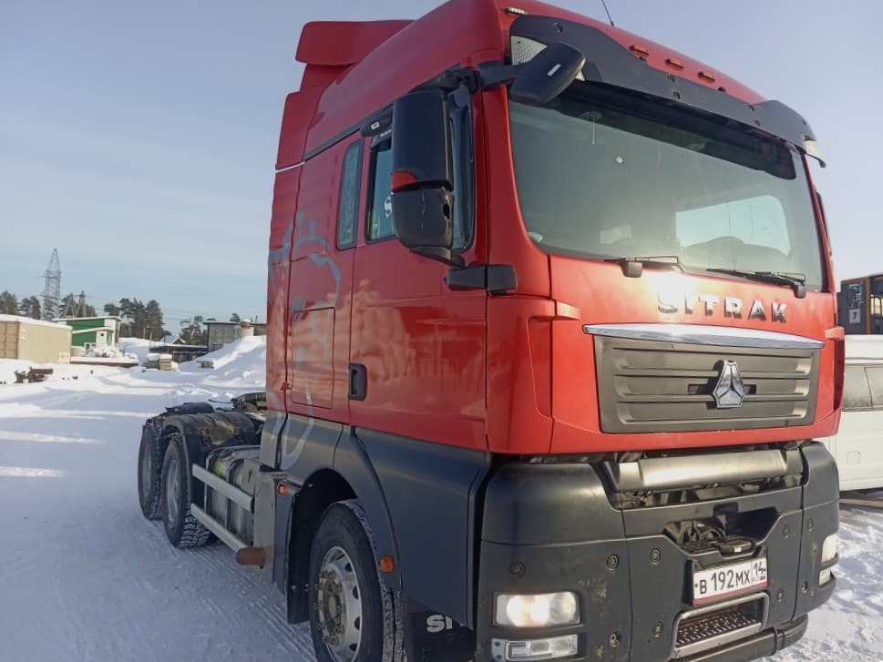 Sitrak C7H 6x4 Седельный тягач - 2