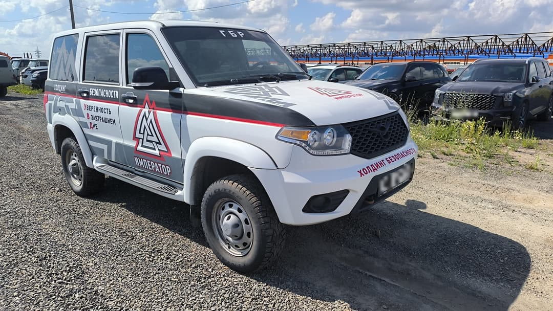 UAZ PATRIOT - 2