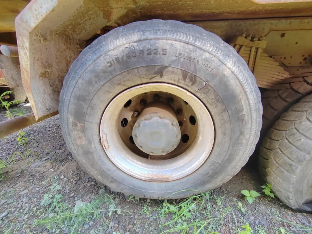 Howo T5G 6x4 Самосвал - 7