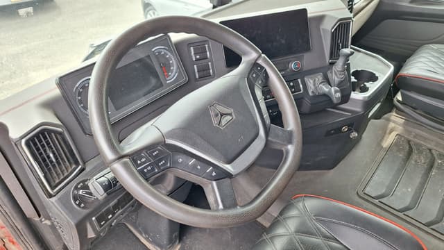 Sitrak C7H 4x2 Седельный тягач - 6