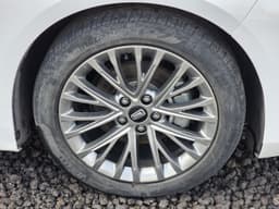 FAW Bestune B70 - 10