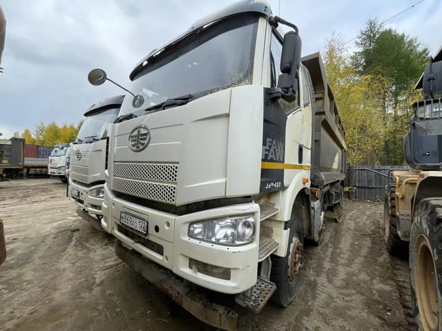 FAW CA 3310 8x4 Самосвал - 1