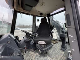 Mst M544 Экскаватор-погрузчик - 5
