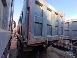 FAW J6* 6x4 Самосвал - 4