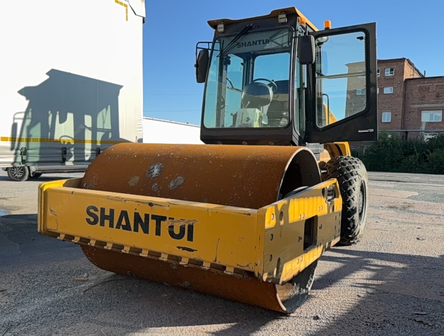 Shantui SR* Каток - 1