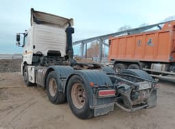 Камаз 65206 6x4 Седельный Тягач - 4