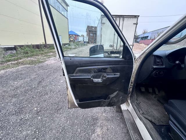 UAZ Profi - 7