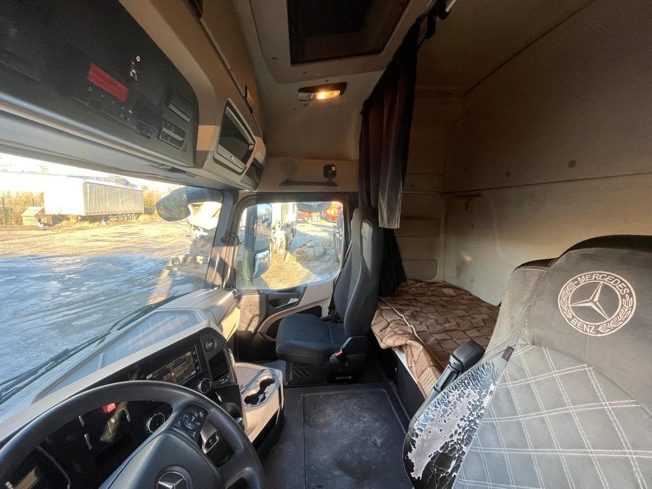 Mercedes-Benz Actros 4x2 Седельный тягач - 6