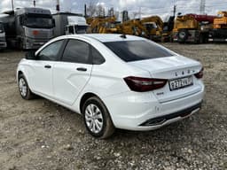 Lada Vesta седан - 4