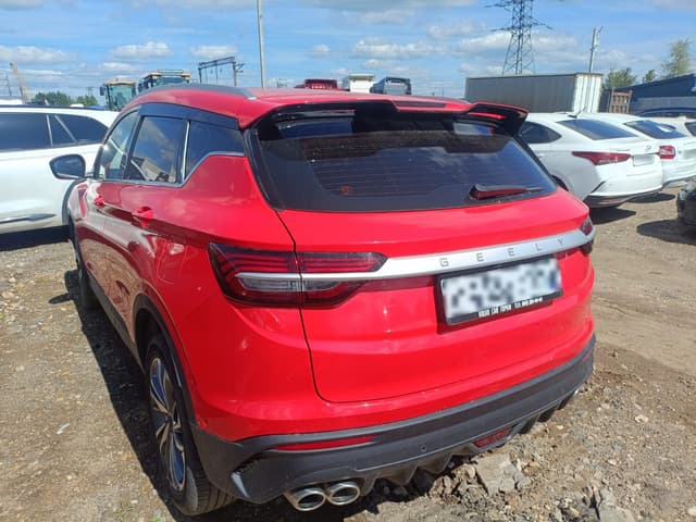 Geely Coolray - 4