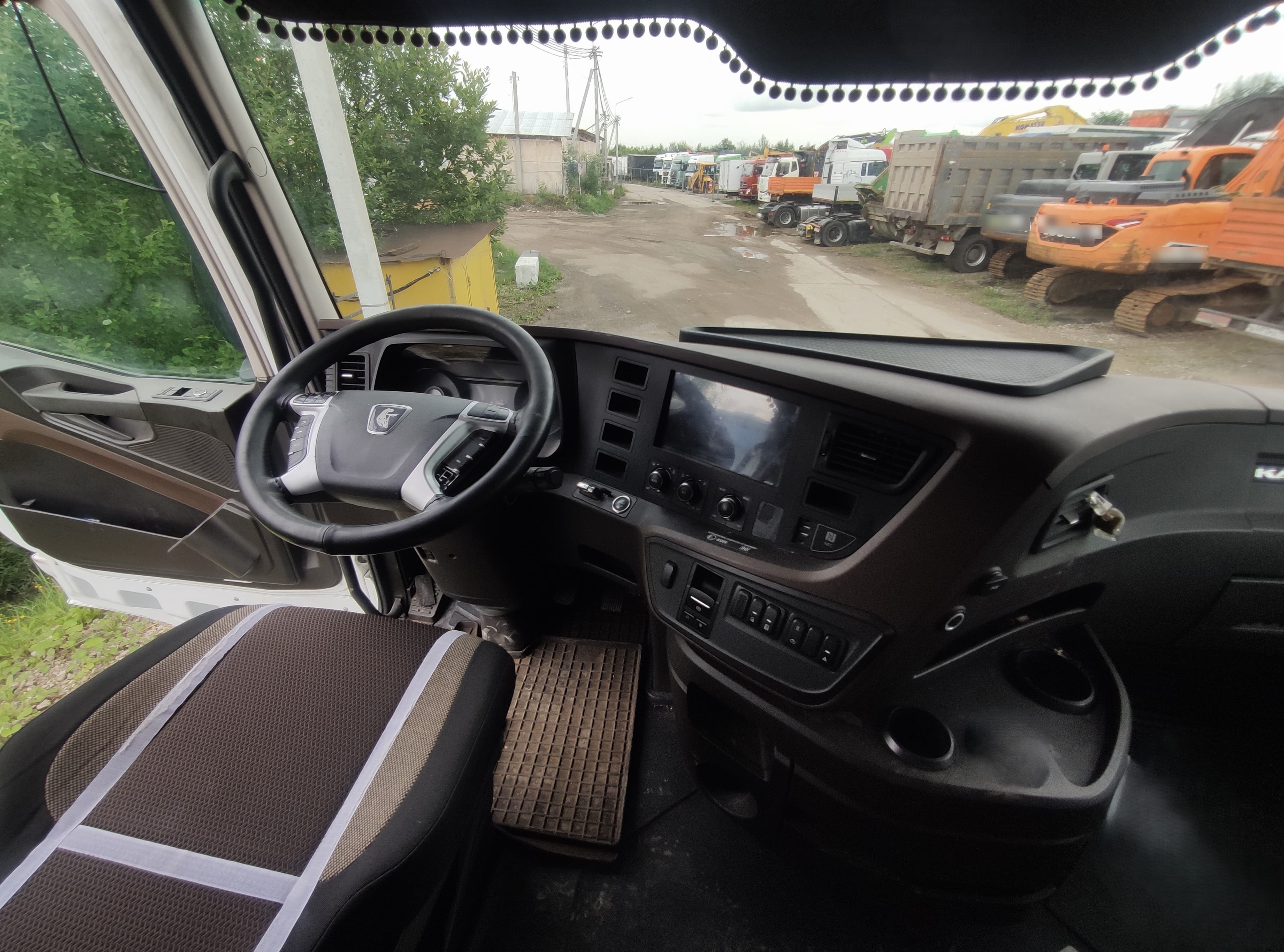 Камаз 54901 4x2 Седельный тягач - 5
