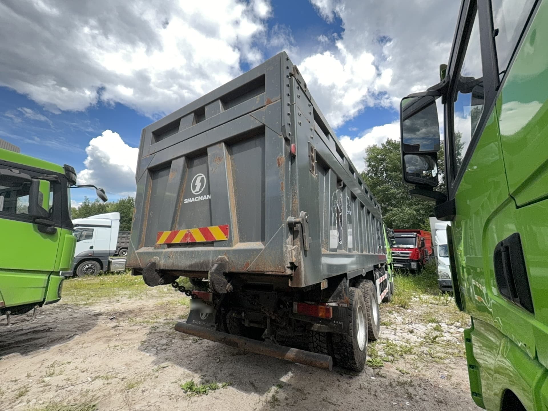 Shacman (Shaanxi) SX* 8x4 Самосвал - 3