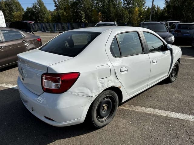 Renault Logan II - 3