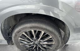 Infiniti QX80 - 10