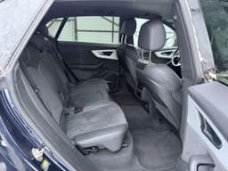 Audi Q8 - 9